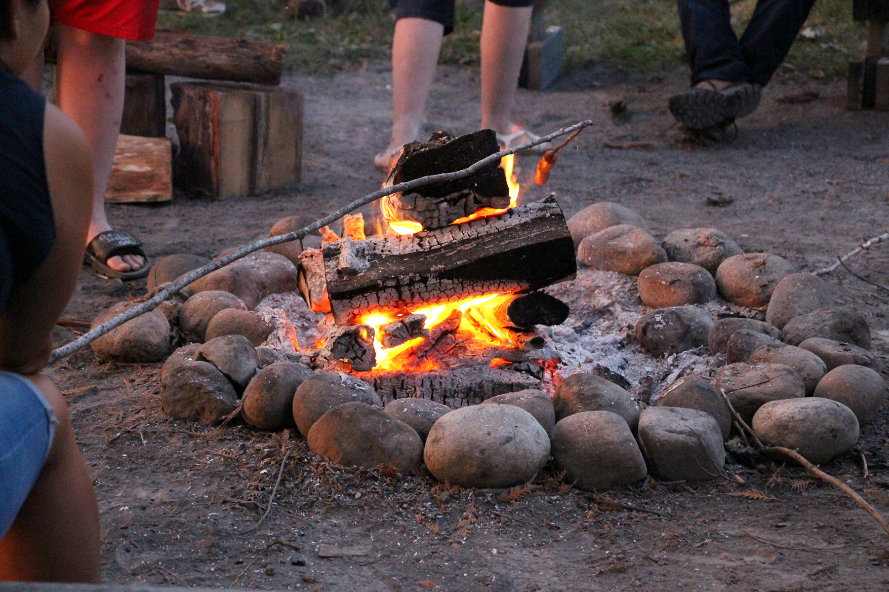 Image of a campfire